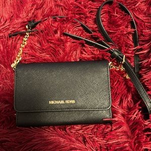 Michael kors crossbody wallet!